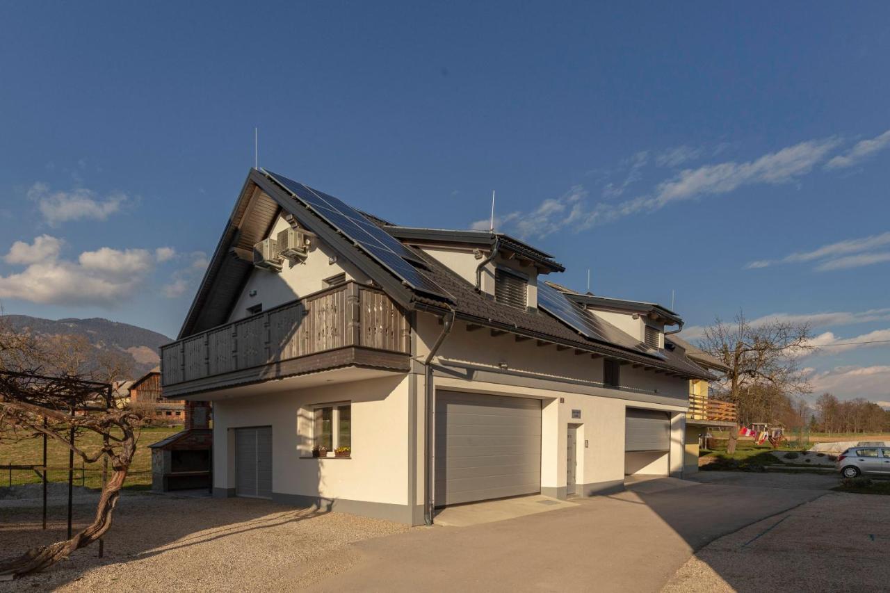 Apartments Linda Брезє Екстер'єр фото